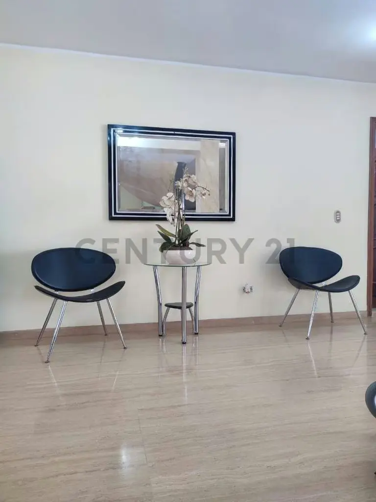 Villa en venta en campo de golf con muelle - 6