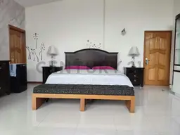 View 8