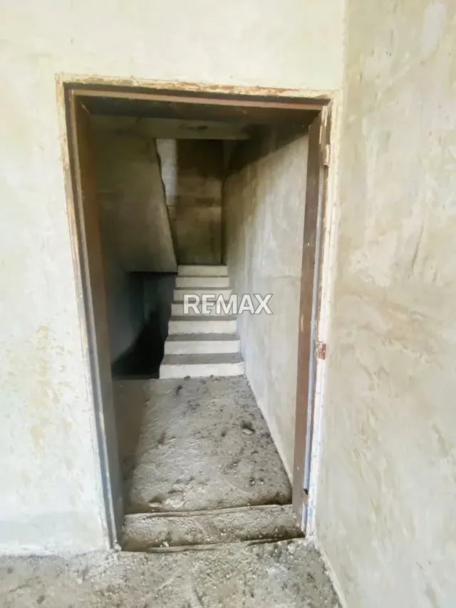 En Venta Edificio de 3 pisos en obra gris - 7