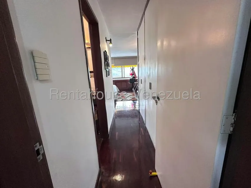 Apartamento (1 Nivel) en Venta en Los Samanes, Distrito Metropolitano - 11