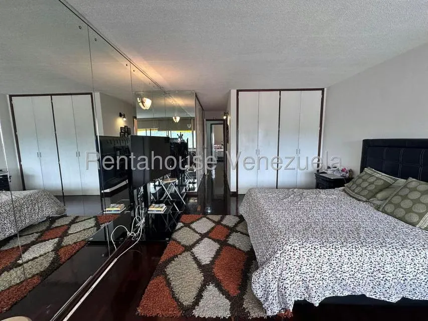 Apartamento (1 Nivel) en Venta en Los Samanes, Distrito Metropolitano - 16
