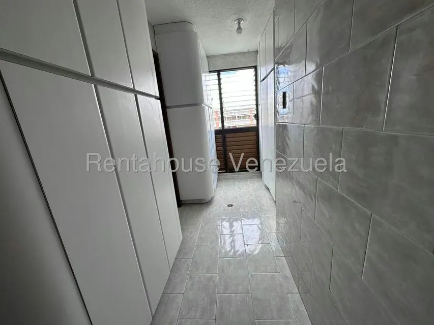 Apartamento (1 Nivel) en Venta en Los Samanes, Distrito Metropolitano - 26