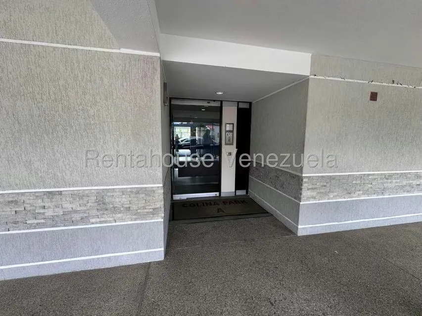 Apartamento (1 Nivel) en Venta en Los Samanes, Distrito Metropolitano - 32