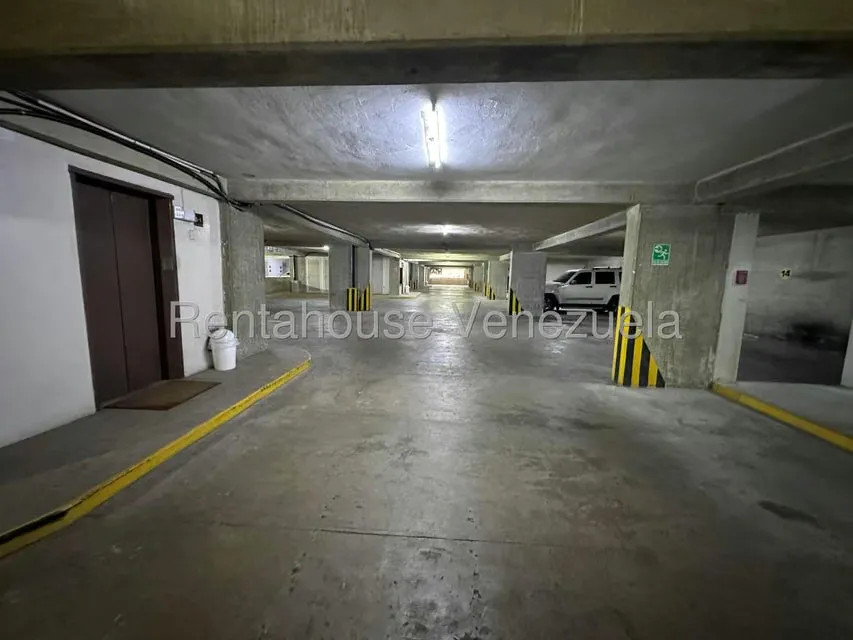 Apartamento (1 Nivel) en Venta en Los Samanes, Distrito Metropolitano - 47