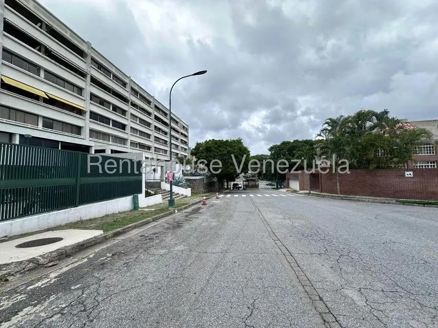 Apartamento (1 Nivel) en Venta en Los Samanes, Distrito Metropolitano - 52