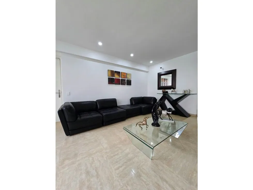 APARTAMENTO EN VENTA 215 M2- URB. CAMPO ALEGRE