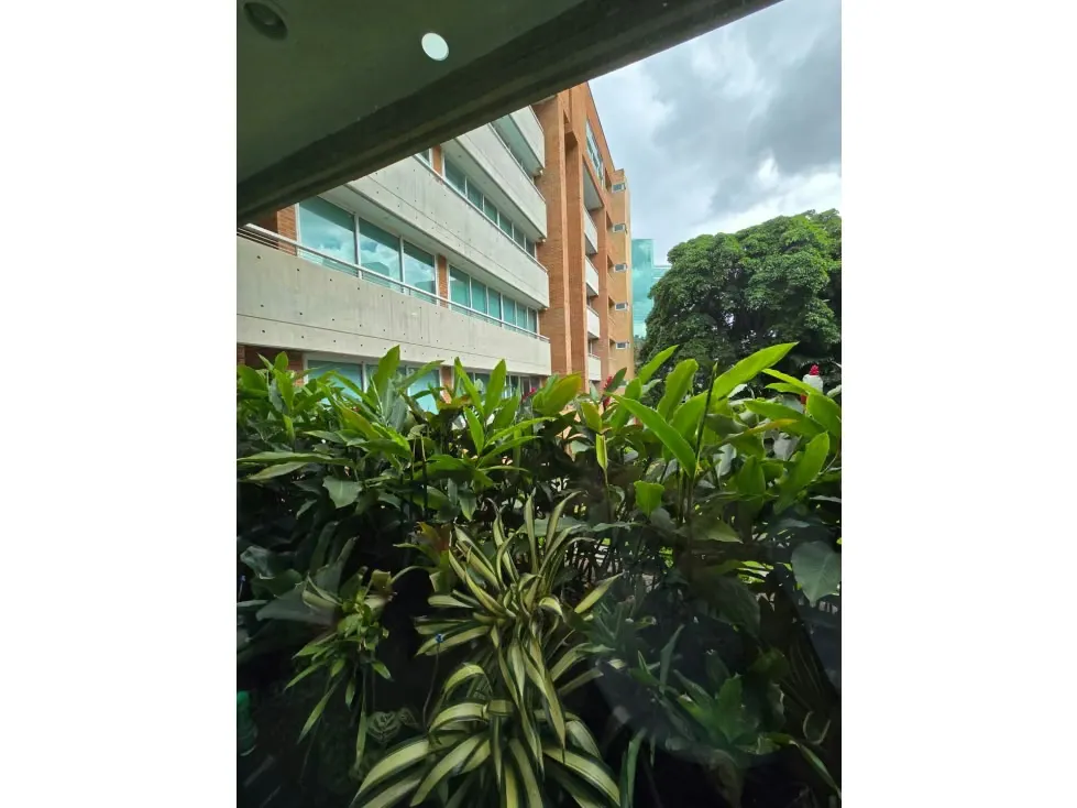 APARTAMENTO EN VENTA 215 M2- URB. CAMPO ALEGRE - 20