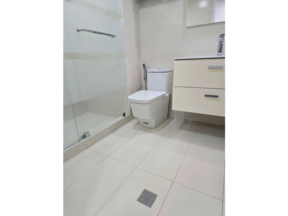 APARTAMENTO EN VENTA 215 M2- URB. CAMPO ALEGRE - 9