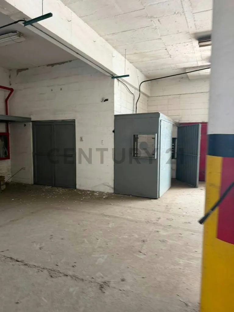 Excelente Planta Industrial de 1.537 m² en Ruiz Pineda, Caricuao - 21
