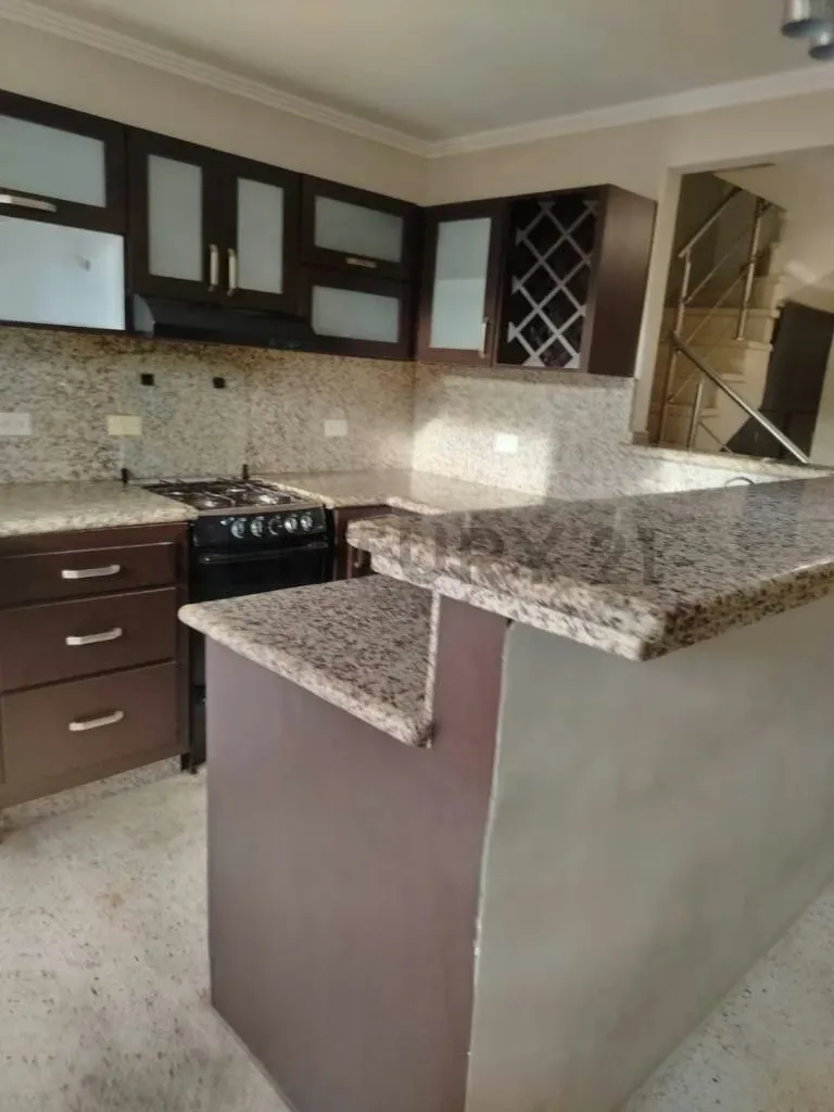 Townhouse en alquiler Urb. Caminos de La Lagunita III etapa Maracaibo Zulia - 11