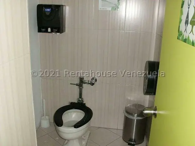 Oficina en Venta en Sabana Grande, Distrito Metropolitano - 17