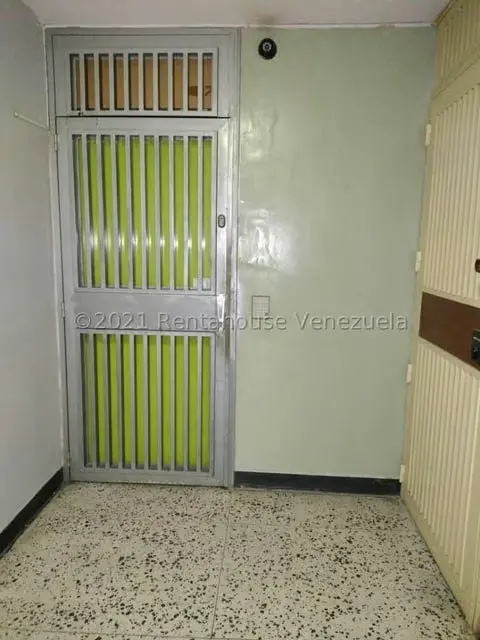 Oficina en Venta en Sabana Grande, Distrito Metropolitano - 19