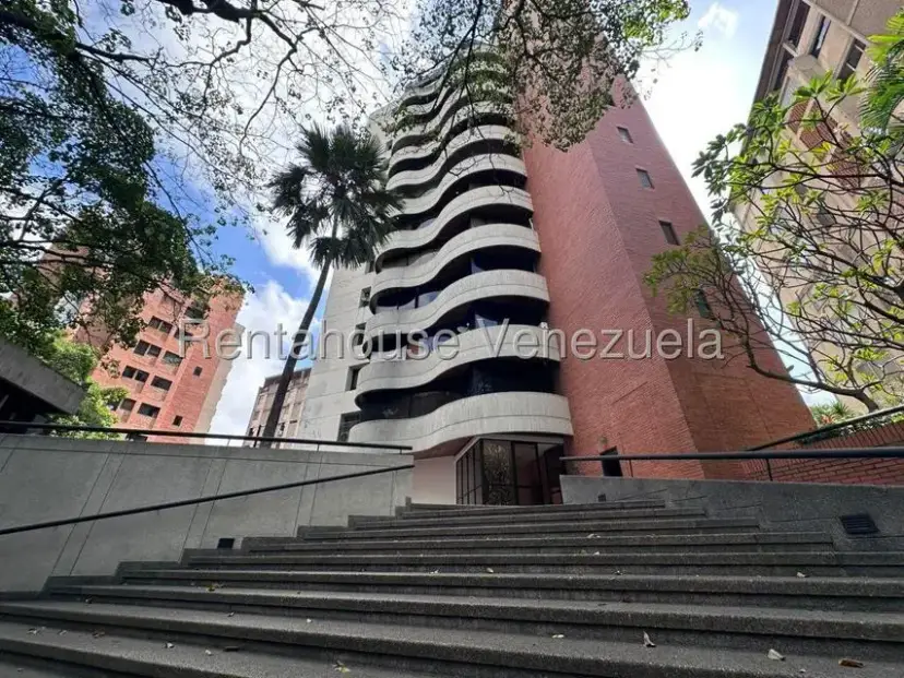 Apartamento (Penthouse) en Venta en La Florida, Distrito Metropolitano