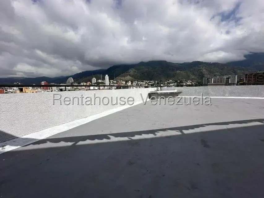 Apartamento (Penthouse) en Venta en La Florida, Distrito Metropolitano - 26