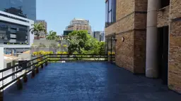 View 10