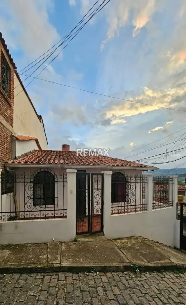 CASA EN VENTA VILLA PALERMO EN EXCLUSIVA Ubicación: Conjunto Residencial Villa Palermo, San Cristóbal
