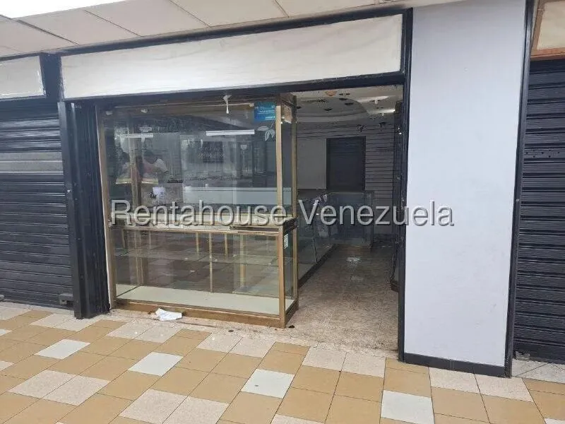 Local Comercial en Venta en Parroquia Catedral, Distrito Metropolitano - 2