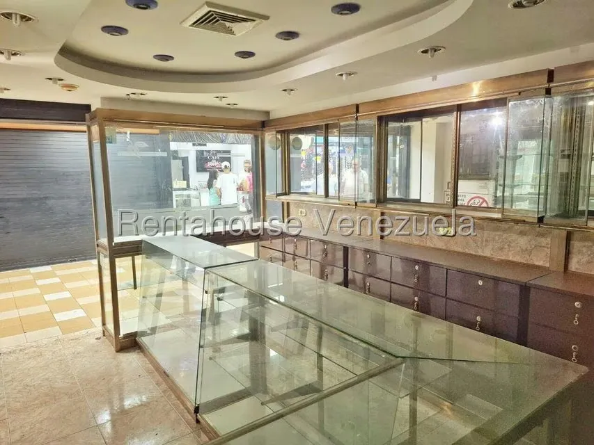 Local Comercial en Venta en Parroquia Catedral, Distrito Metropolitano - 5