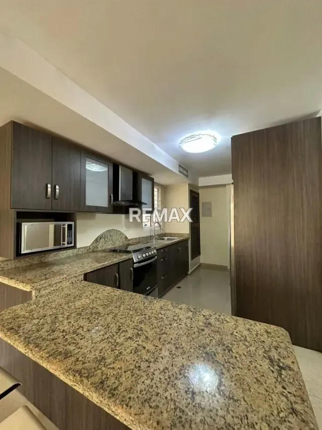 APARTAMENTO EN LAGO COUNTRY III, ZONA NORTE - 7