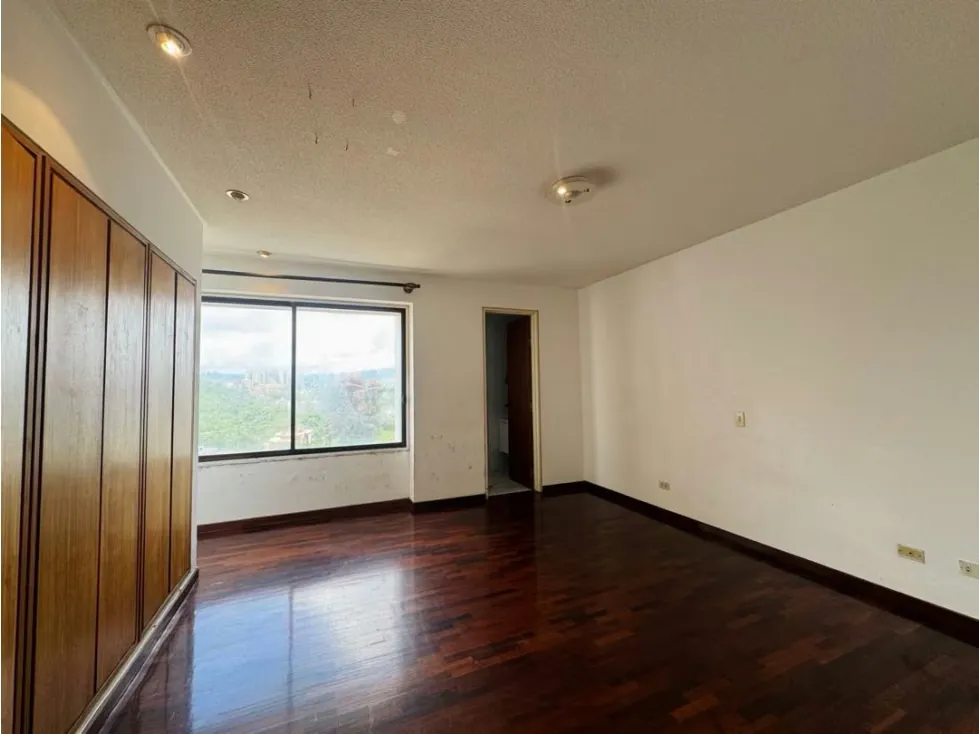 Se vende PH Duplex 400m2 4H/5B/4P San Román - 15