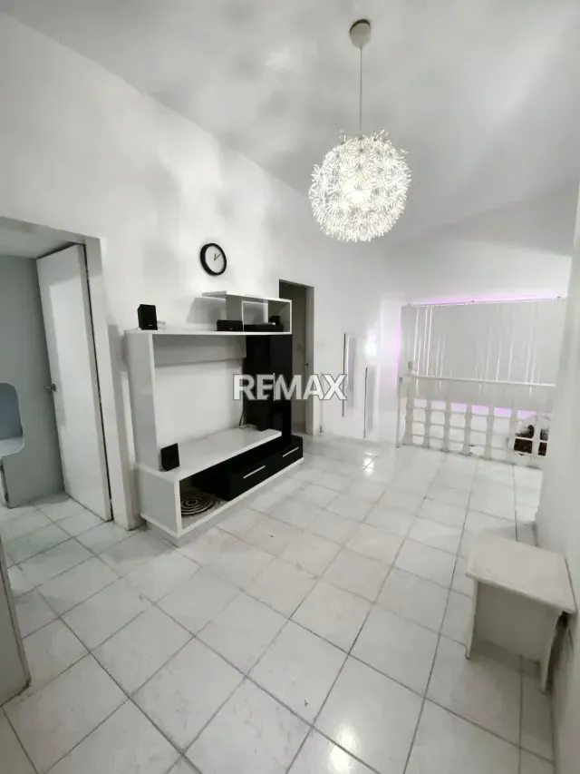 CASA EN VENTA PREBO II CALLE CERRADA PISCINA - 11