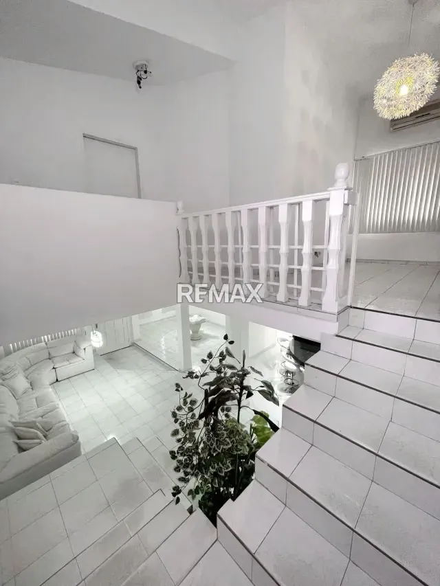 CASA EN VENTA PREBO II CALLE CERRADA PISCINA - 14