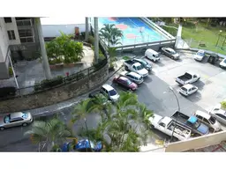View 32