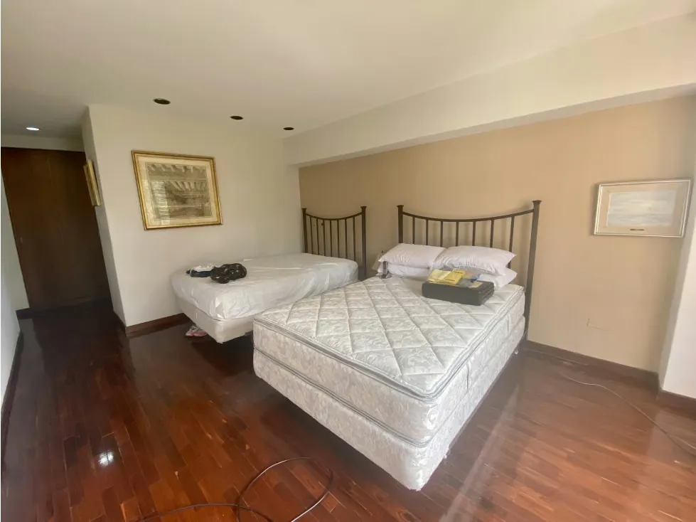 Vendo apartamento 310m2 La Lagunita Country Club 1938 - 12