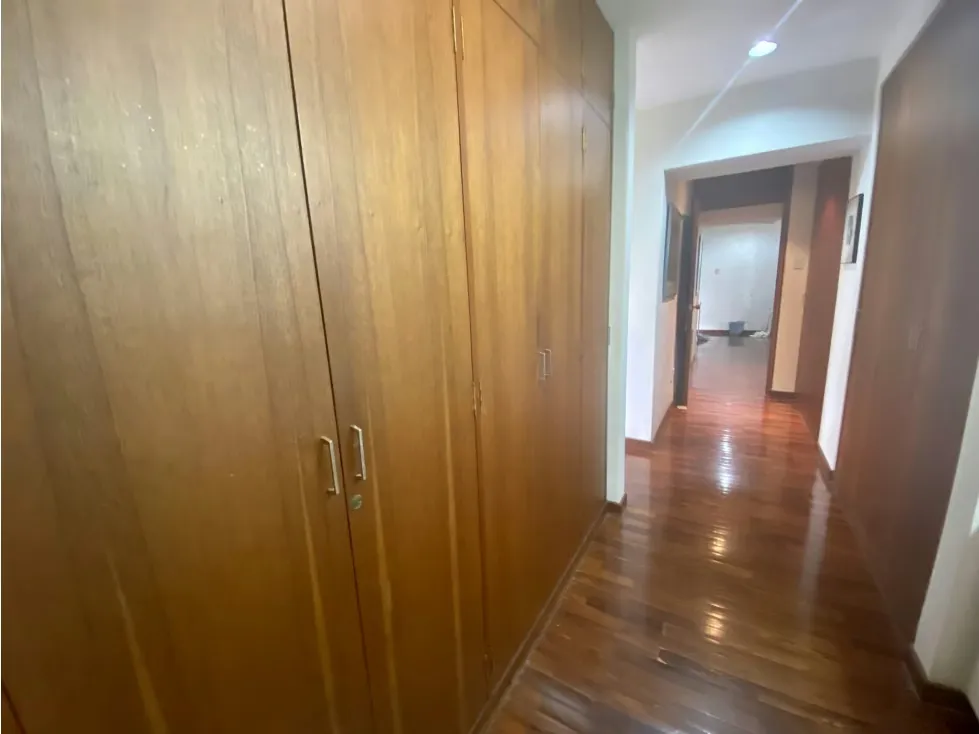 Vendo apartamento 310m2 La Lagunita Country Club 1938 - 13