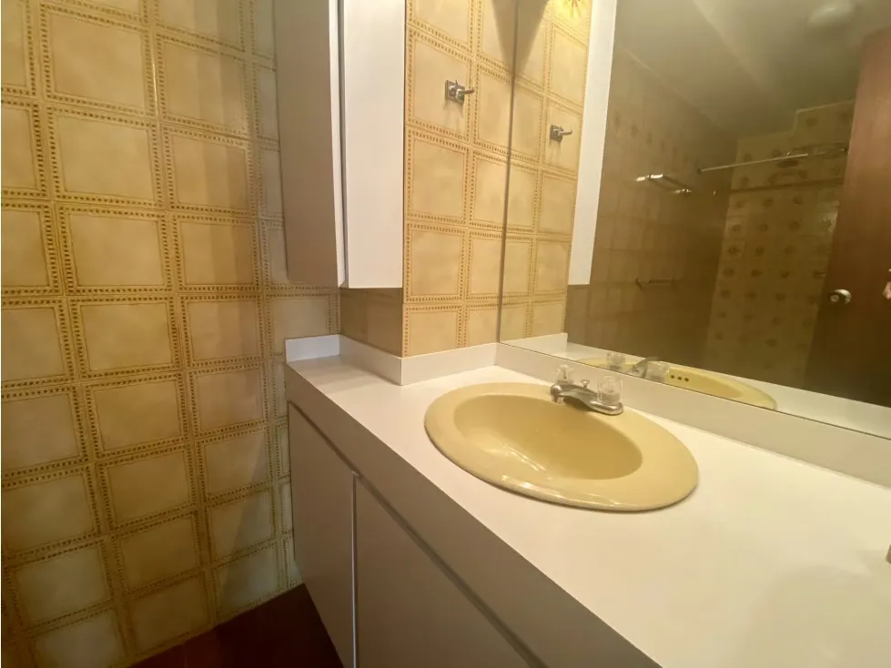 Vendo apartamento 310m2 La Lagunita Country Club 1938 - 17