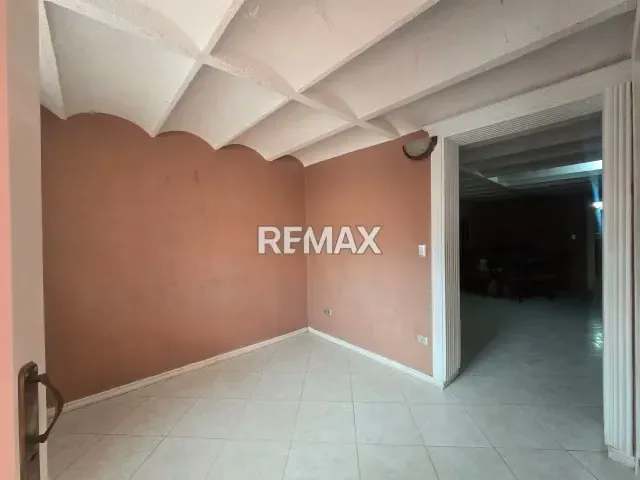 TOWN HOUSE EN VENTA EN TAMARE - 2