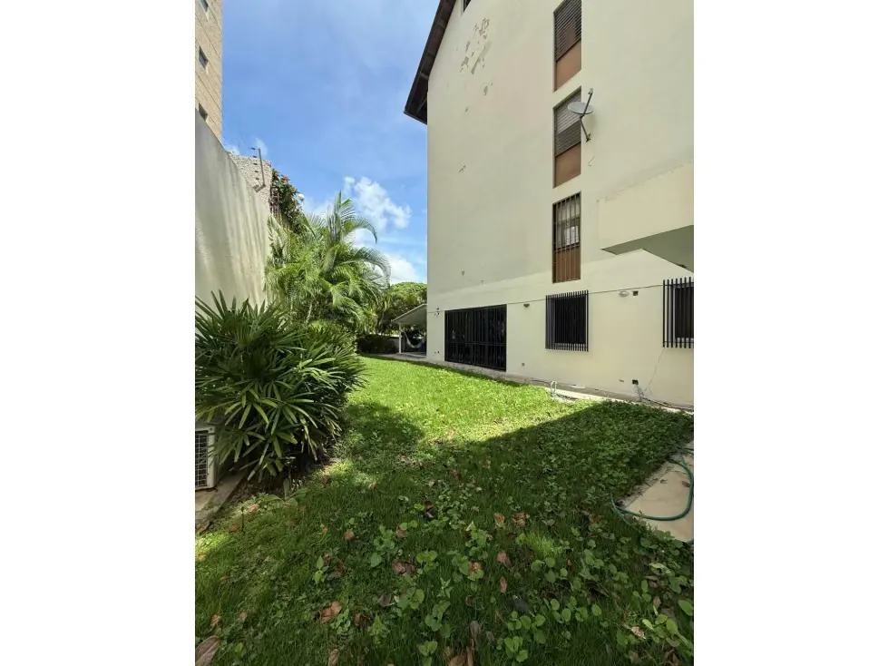 Vendo apartamento 350m2 Colinas de Valle Arriba 1822 - 35
