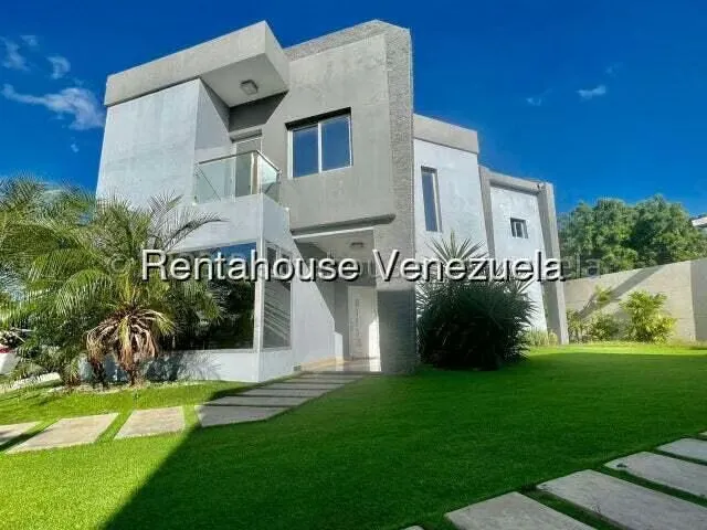 Townhouse (Duplex) en Venta en Zarabon, Falcon