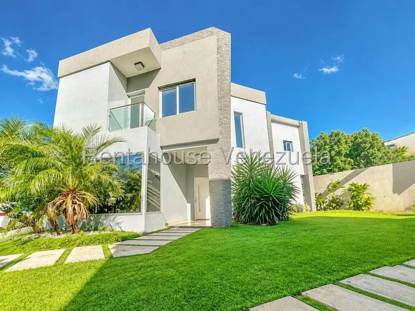 Townhouse (Duplex) en Venta en Zarabon, Falcon