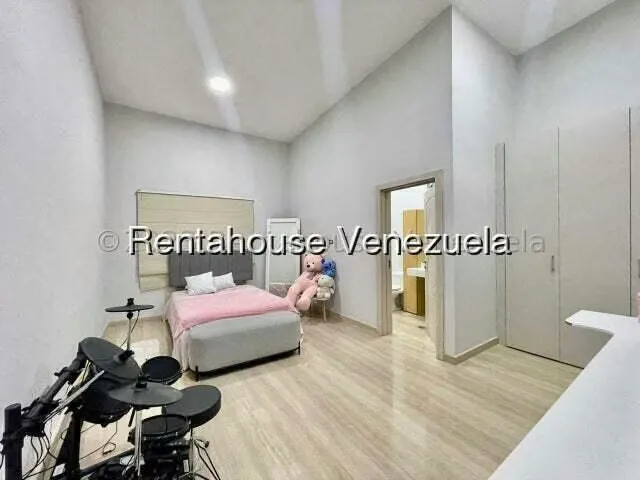 Townhouse (Duplex) en Venta en Zarabon, Falcon - 22