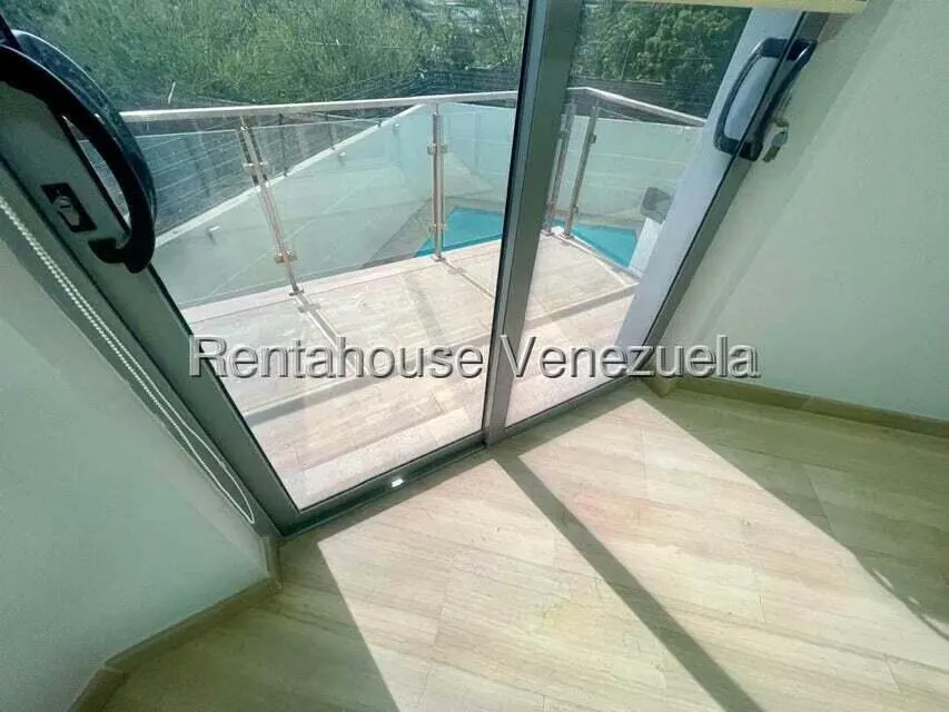 Townhouse (Duplex) en Venta en Zarabon, Falcon - 25
