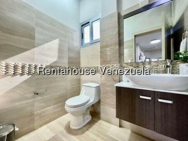 Townhouse (Duplex) en Venta en Zarabon, Falcon - 32