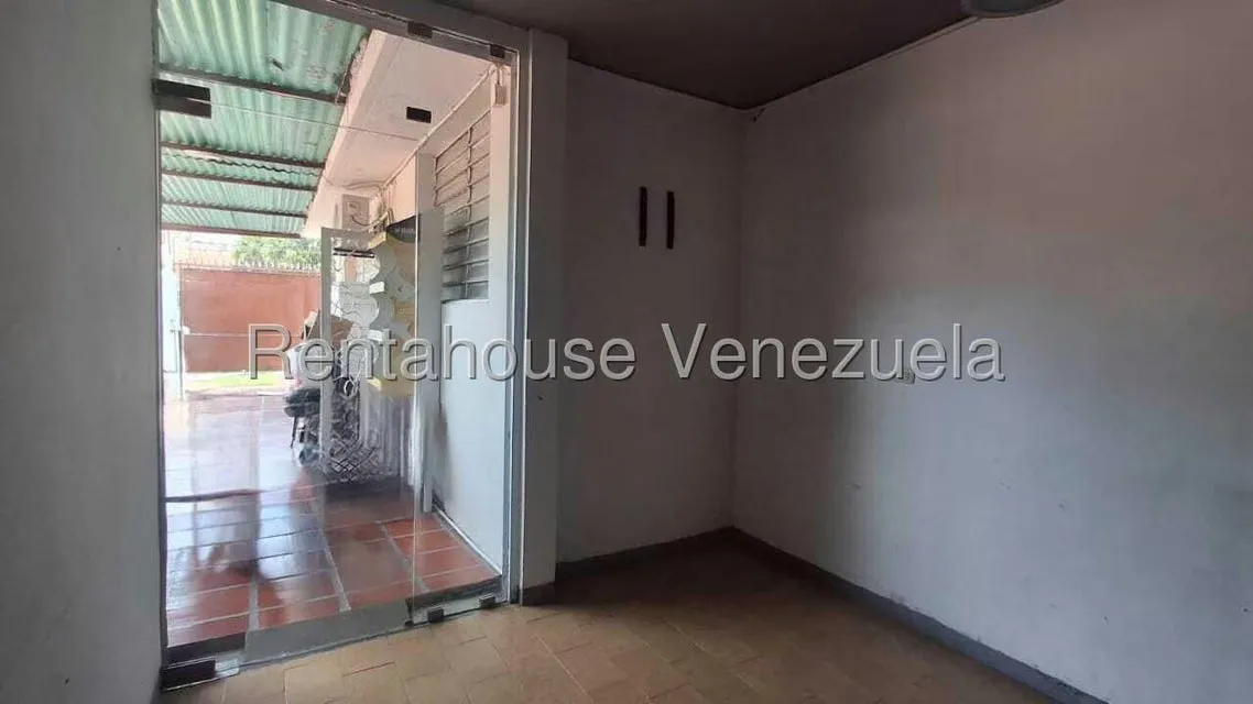 Local Comercial en Alquiler en Del Este, Lara - 3