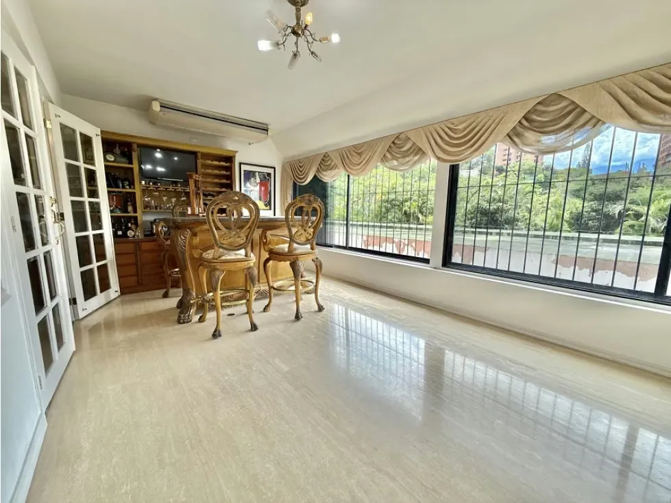 Se vende apto 300 m2 3h+s/3.5b+s/4p Colinas de Valle Arriba - 4