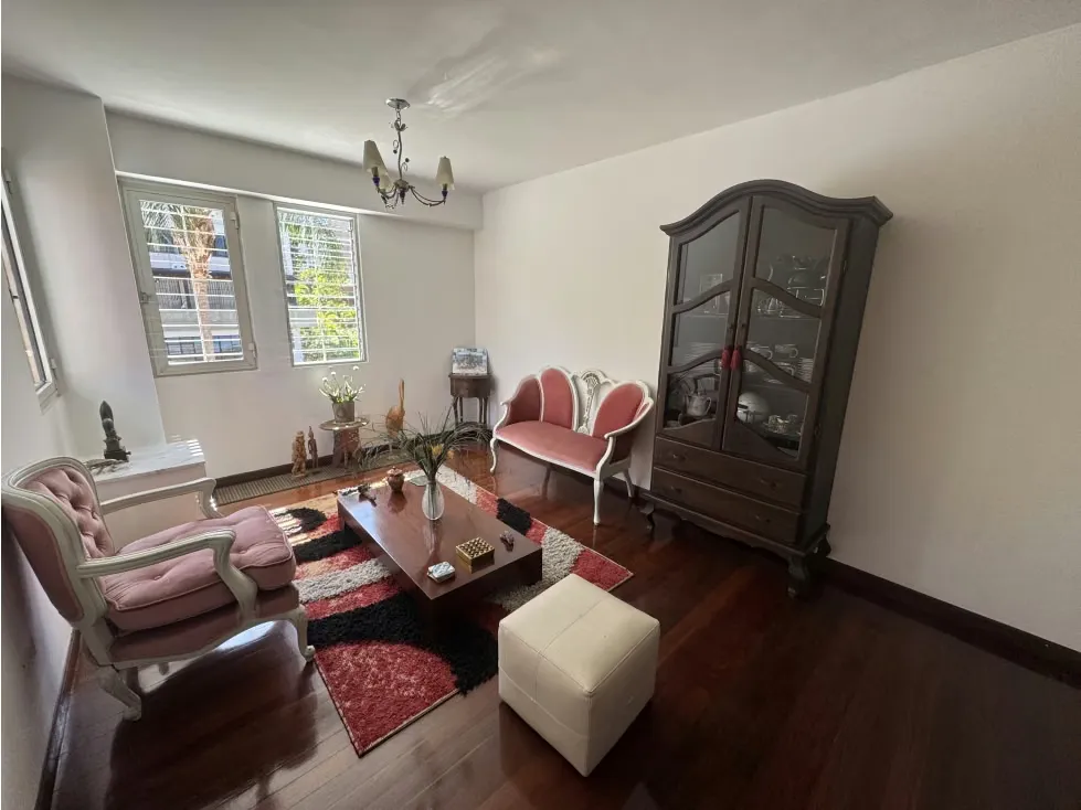 Se vende PH triplex 450m2 Los Samanes 8118 - 5