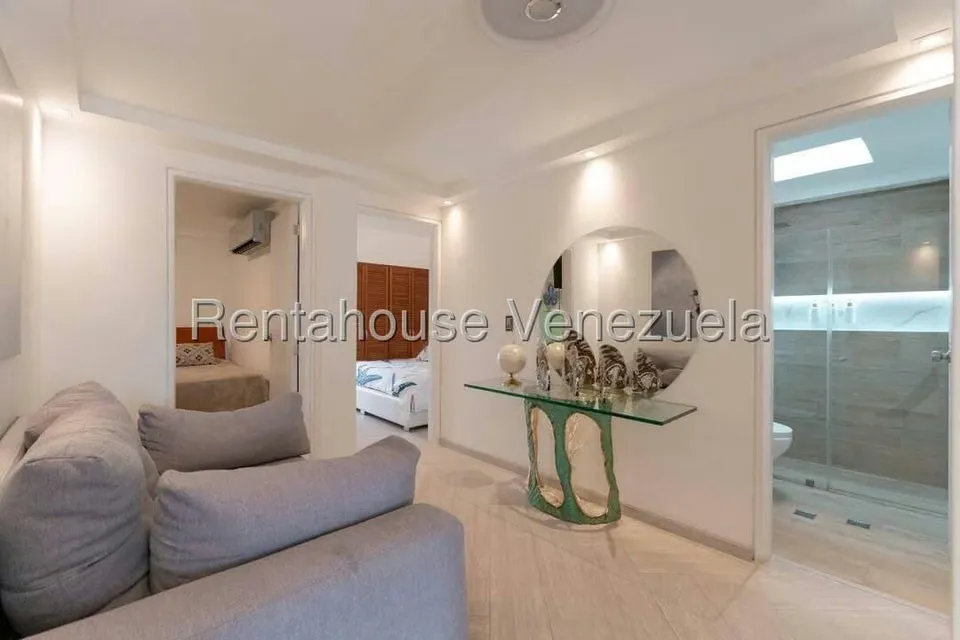 Townhouse (1 Nivel) en Venta en Puerto Encantado, Miranda - 29