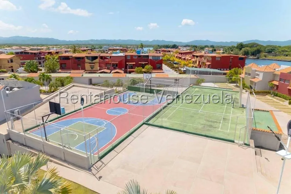 Townhouse (1 Nivel) en Venta en Puerto Encantado, Miranda - 50