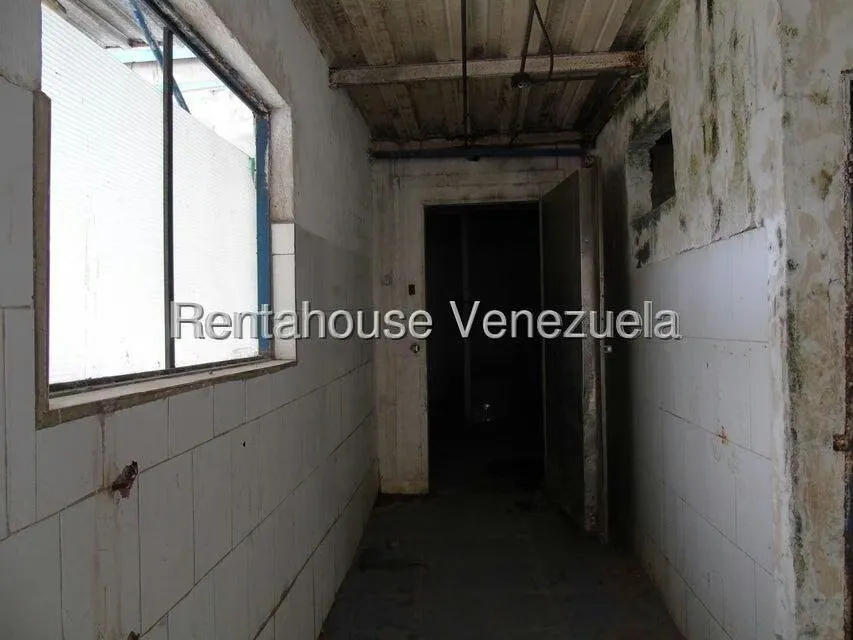 Terreno (Comercial) en Venta en San Martin, Distrito Metropolitano - 12
