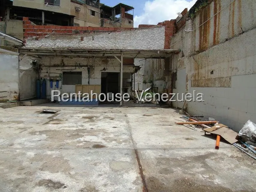 Terreno (Comercial) en Venta en San Martin, Distrito Metropolitano - 3