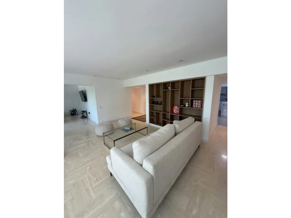 Se vende Apto 234m² 3h+s/2.5b+s/2p Santa Eduvigis - 3