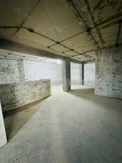 Local Comercial en Venta en Parroquia Altagracia, Distrito Metropolitano - 24