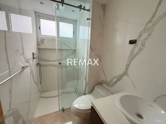 EXCLUSIVO APARTAMENTO EN ALQUILER EN LOMAS DE LA ALAMEDA - 11