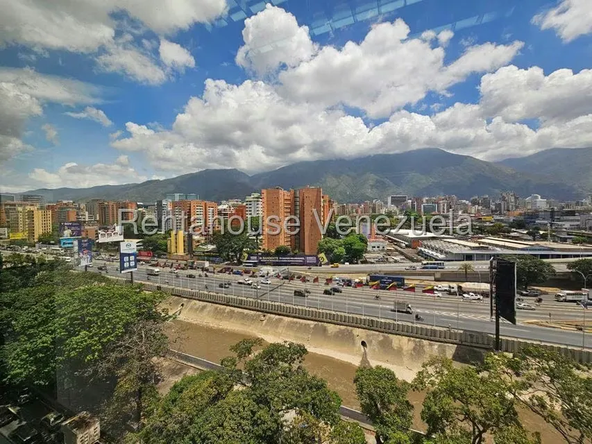 Oficina en Venta en Las Mercedes, Distrito Metropolitano - 17