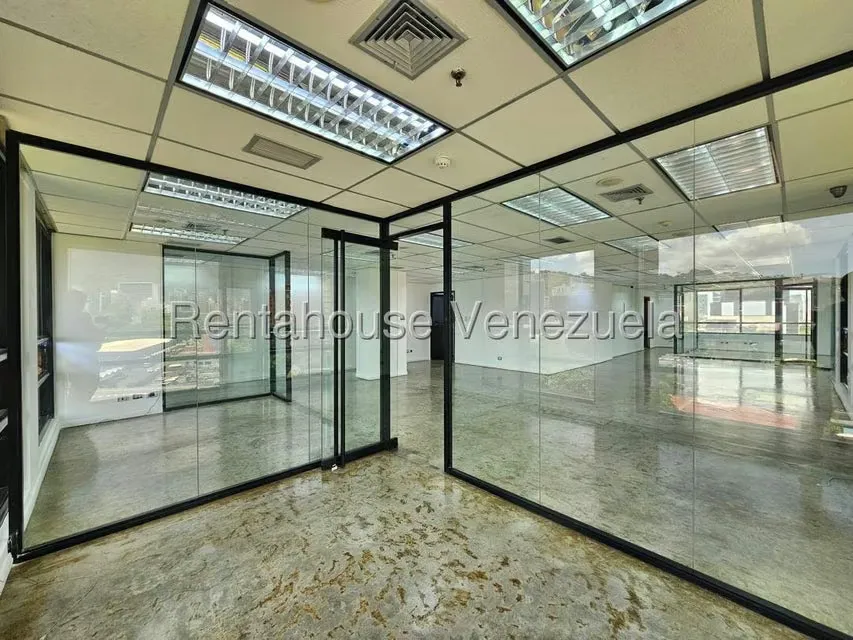 Oficina en Venta en Las Mercedes, Distrito Metropolitano - 8