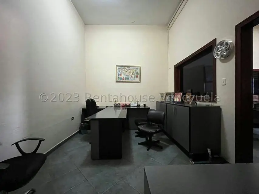 Local Comercial en Alquiler en Parroquia Juan Bautista Rodriguez, Lara - 29